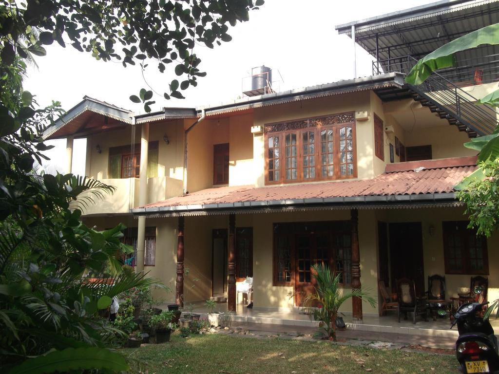 Serenity Villa היקדואה מראה חיצוני תמונה