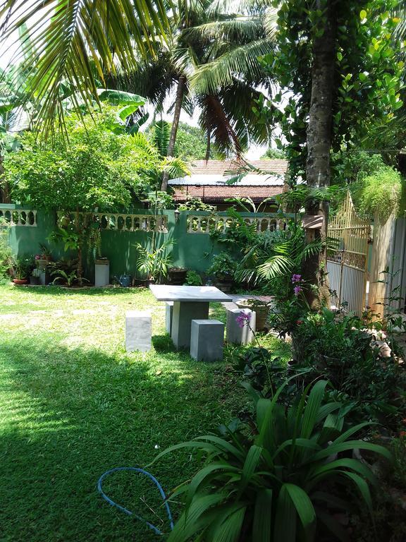 Serenity Villa היקדואה מראה חיצוני תמונה